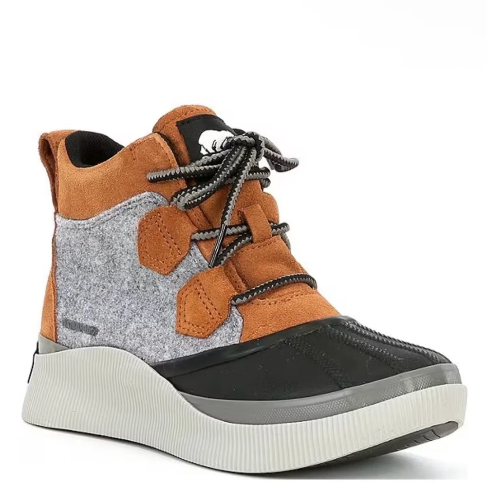 Sorel Kids' Orange and Gray Boots